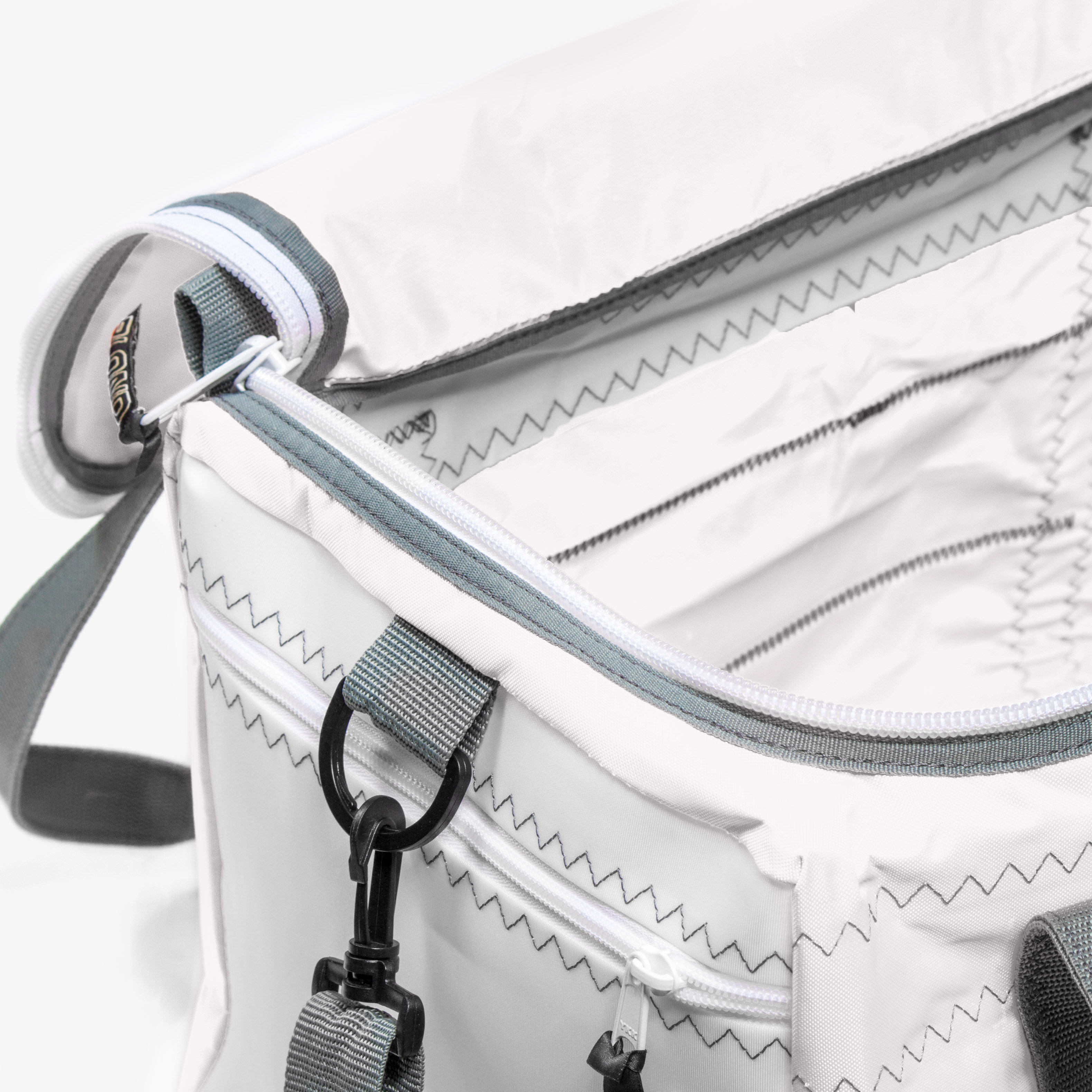 Mobile Preview: Travelbag M 24