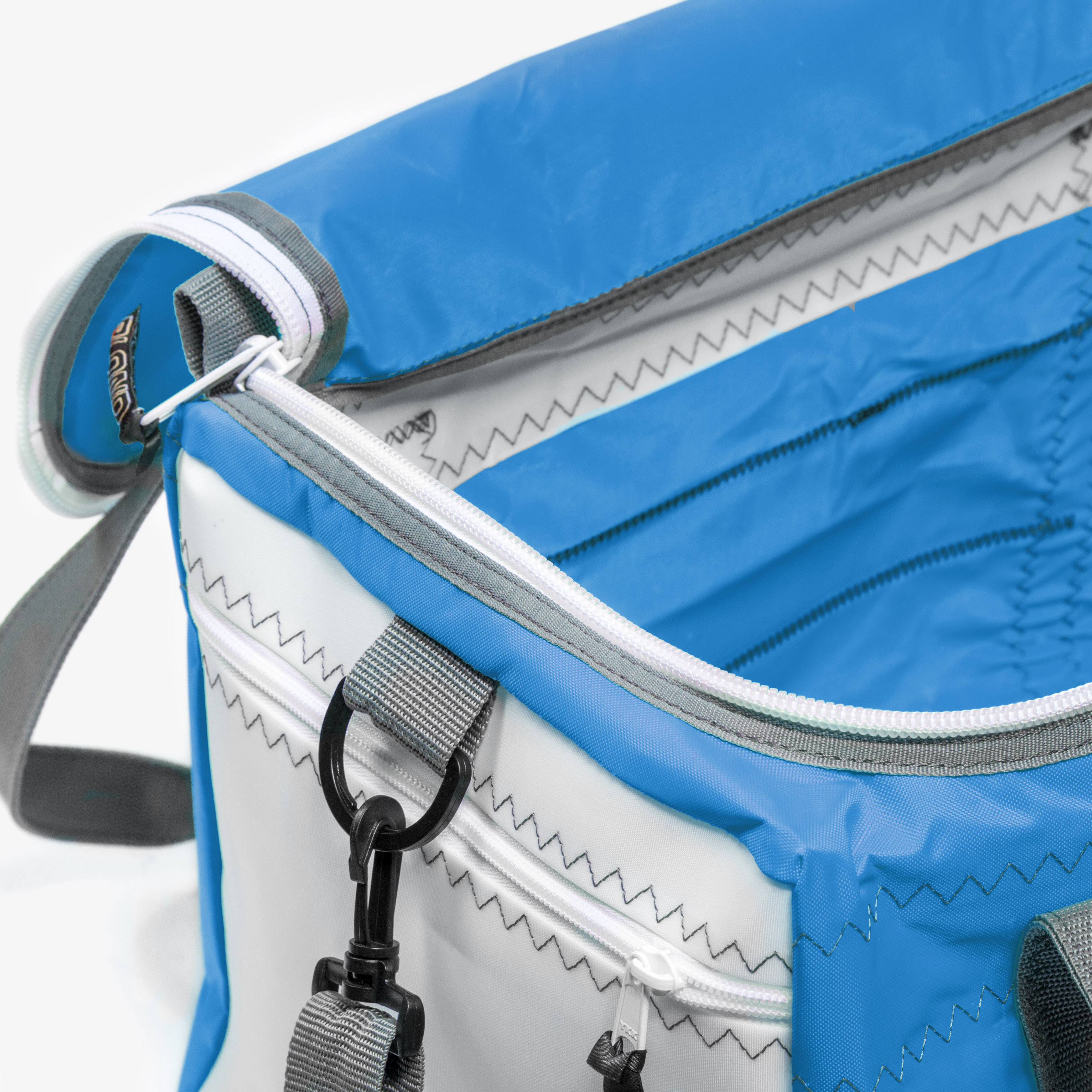 Mobile Preview: Travelbag M 46